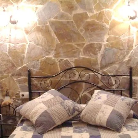 Charming With Private Pool In *