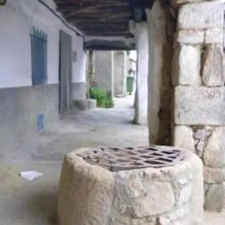 Charming With Private Pool In *
