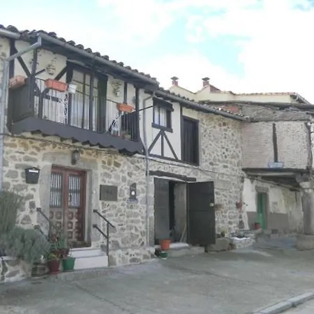 Charming With Private Pool In فيلة La Calzada de Béjar